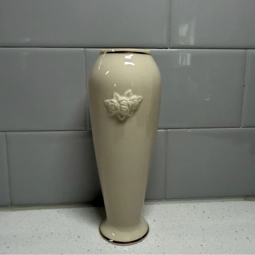 Lenox Rose Blossom Bud Vase Ivory 24k Gold Trim 6” Small